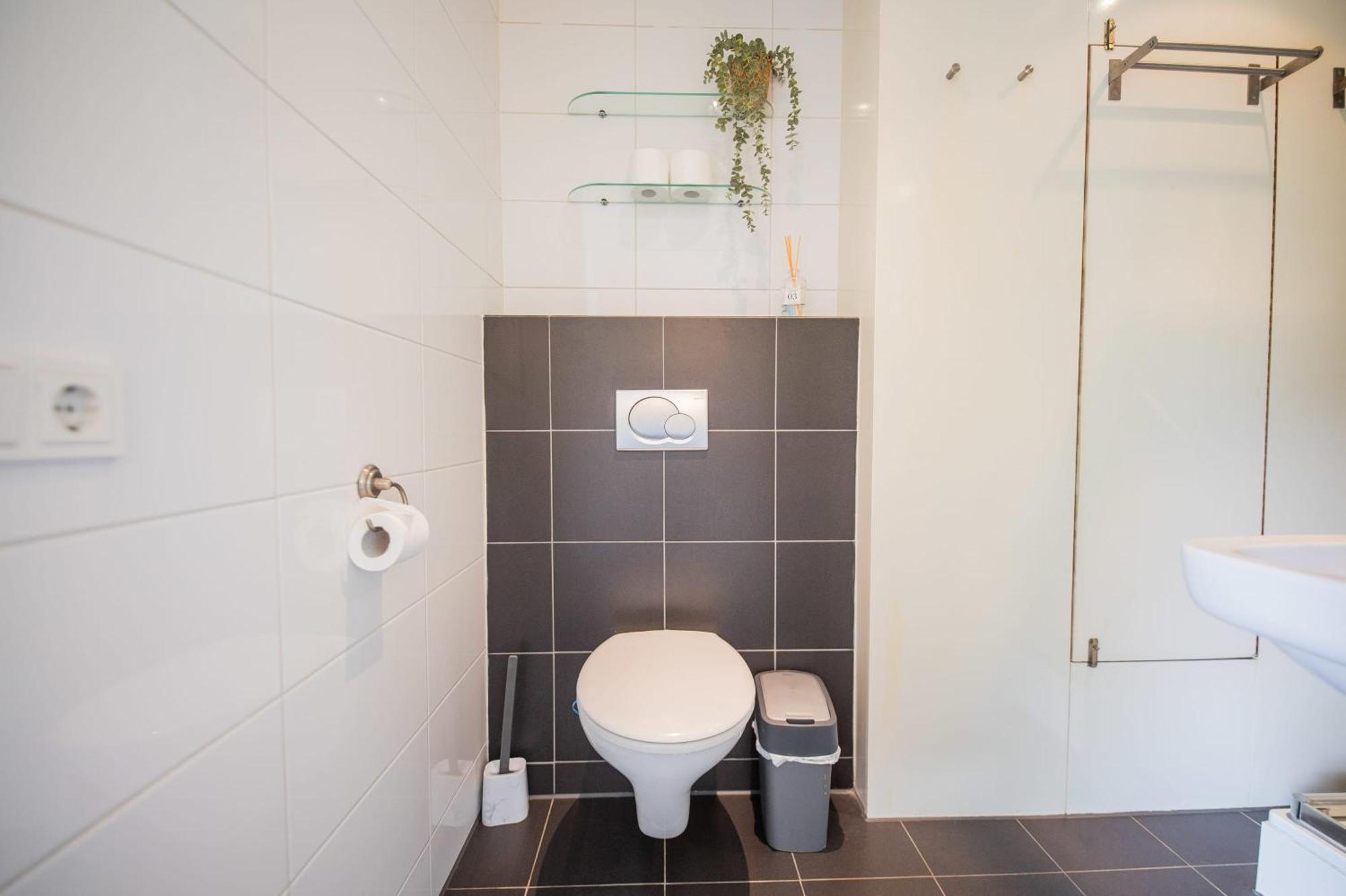 Superb 90m2 With Garden - Ks8a Appartement