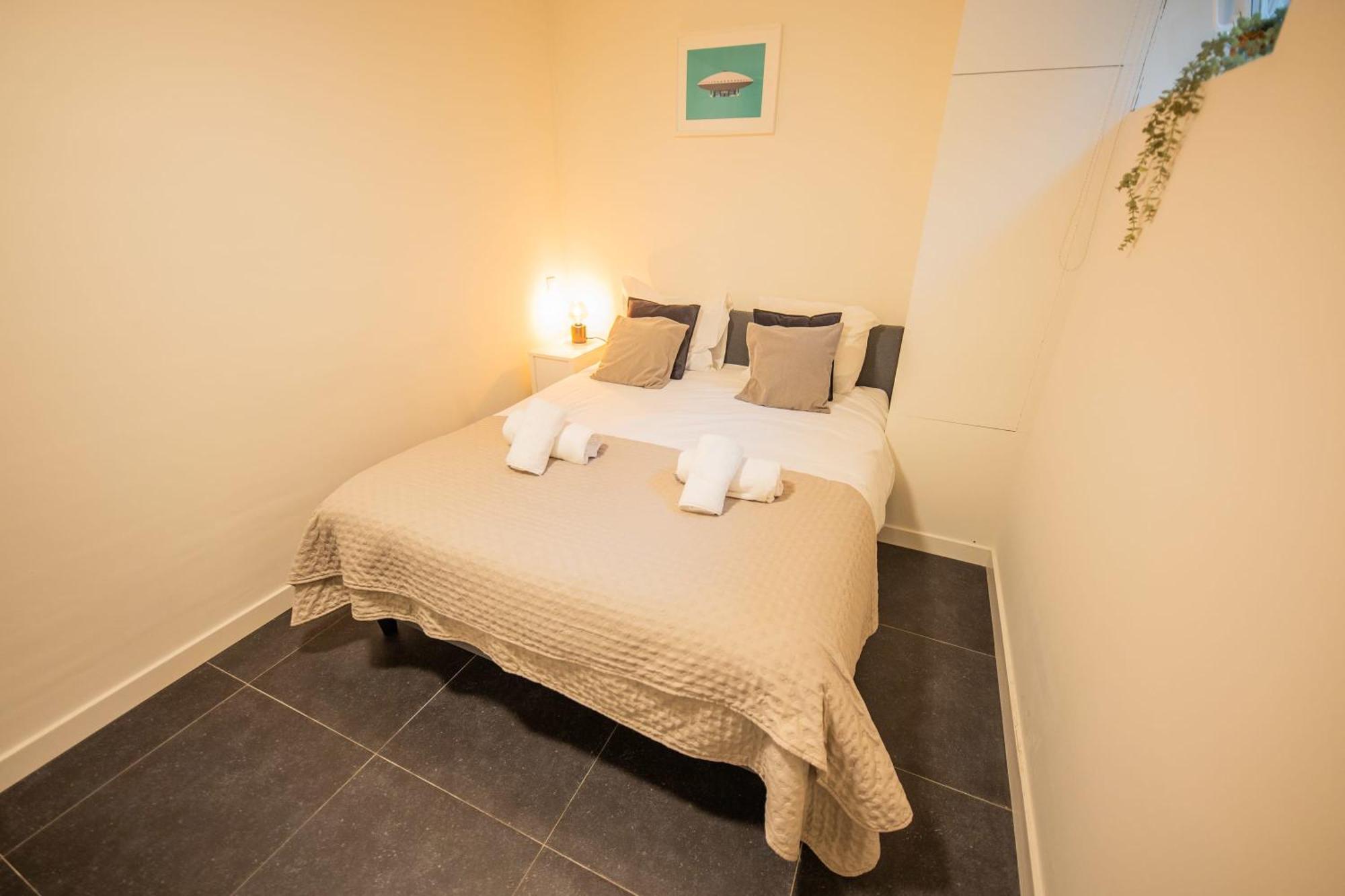 Appartement Superb 90m2 With Garden - Ks8a *