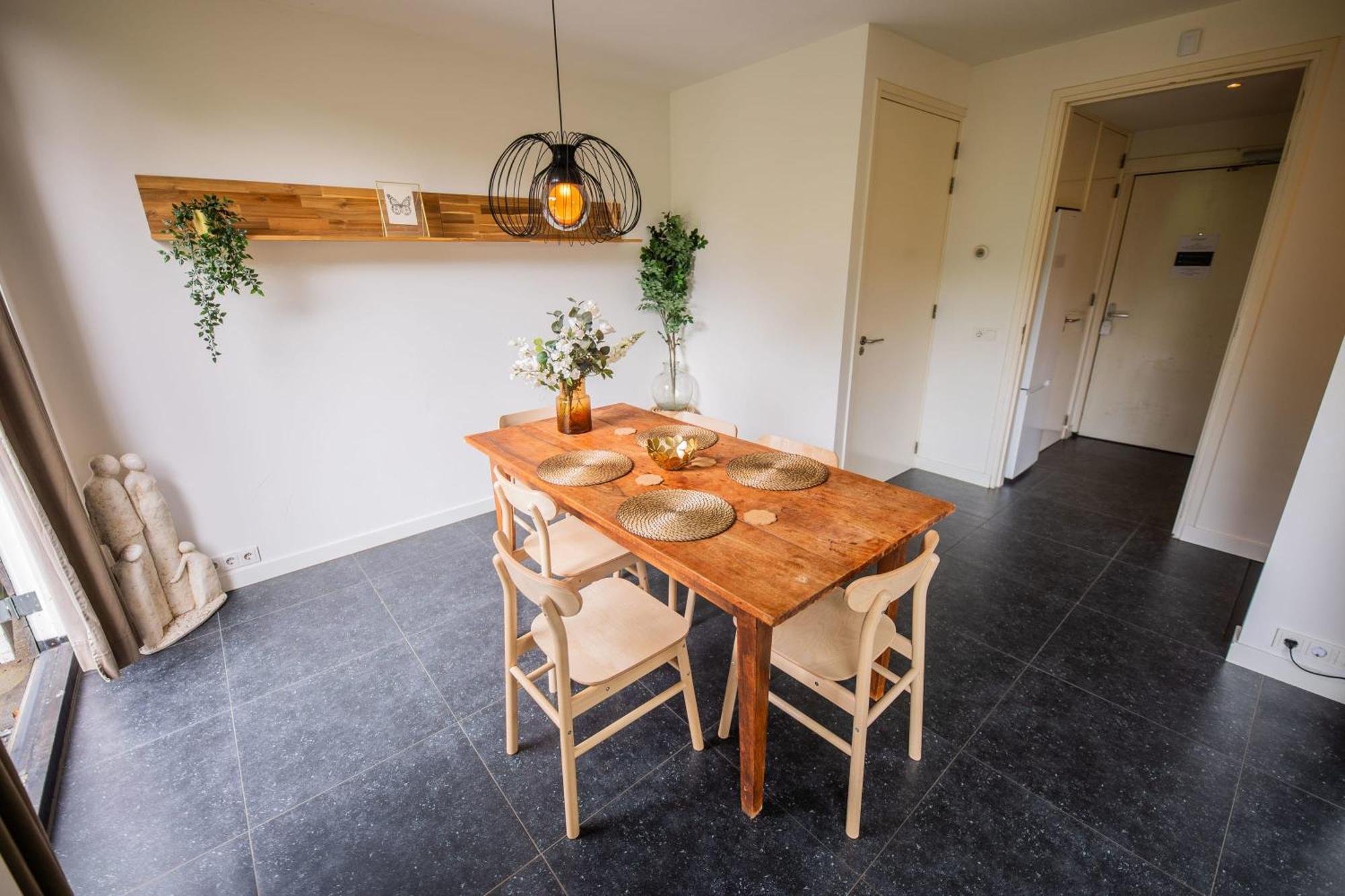 Superb 90m2 With Garden - Ks8a